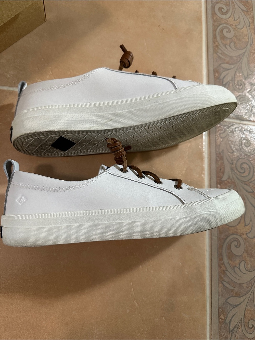 Sperry White Leather Boat Shoes with Brown Laces - Picture 3 of 7